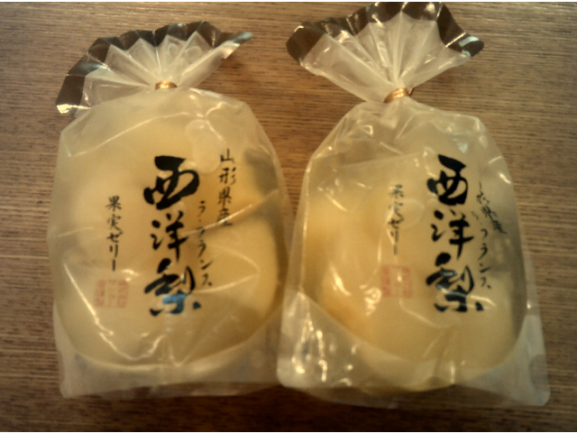 ラフランスのゼリーは、果実がたっぷり！