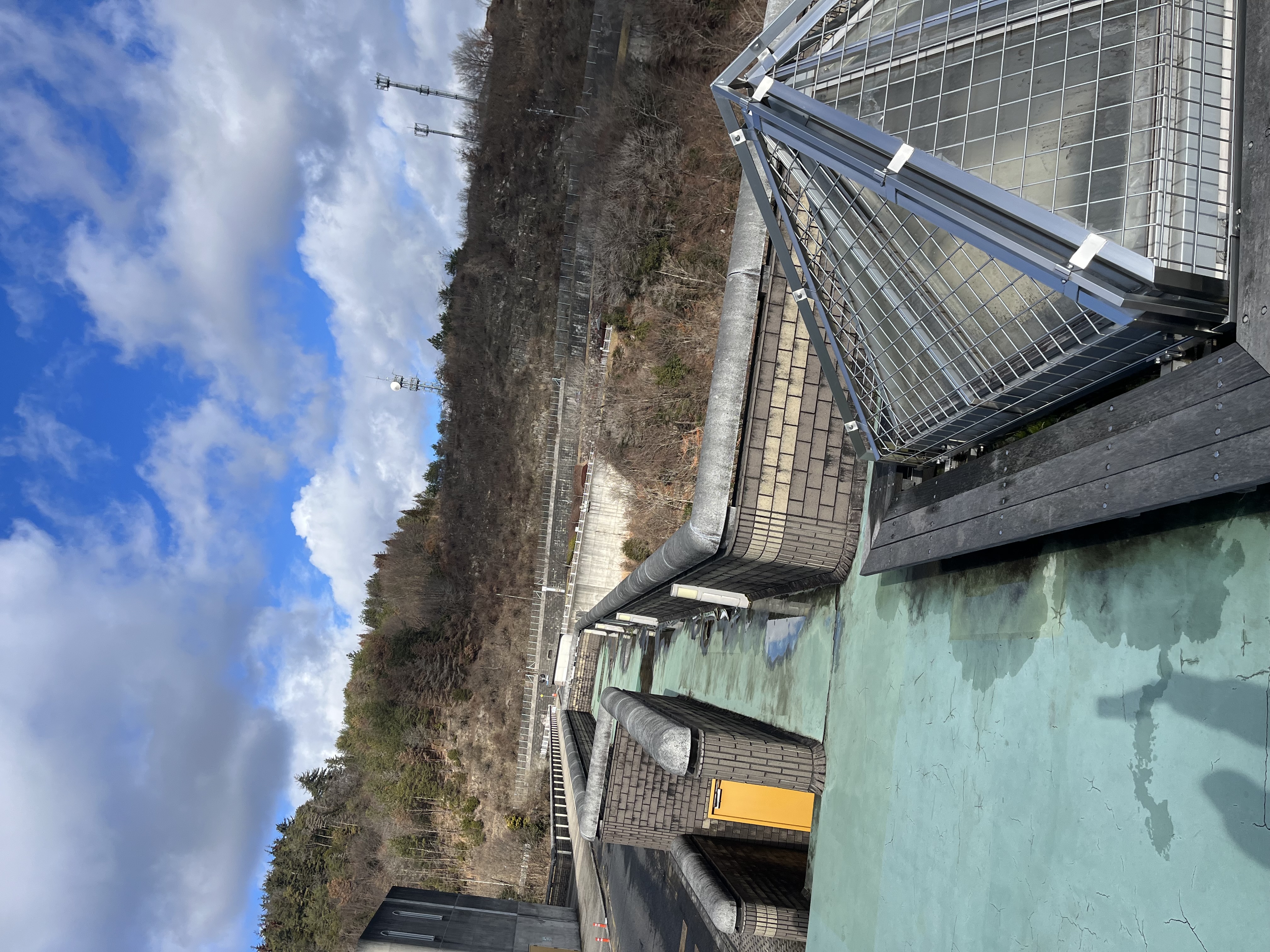 ゲームであれば、回復アイテムが設置されています。